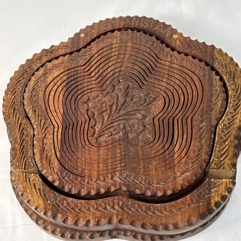 VTG.Folding Spiral Collapsible Wooden Swivel To Close. Afghanistan. bowl 7.5
